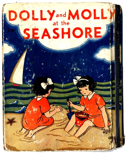019_Dolly_And_Molly_At_The_Sea_Shore
